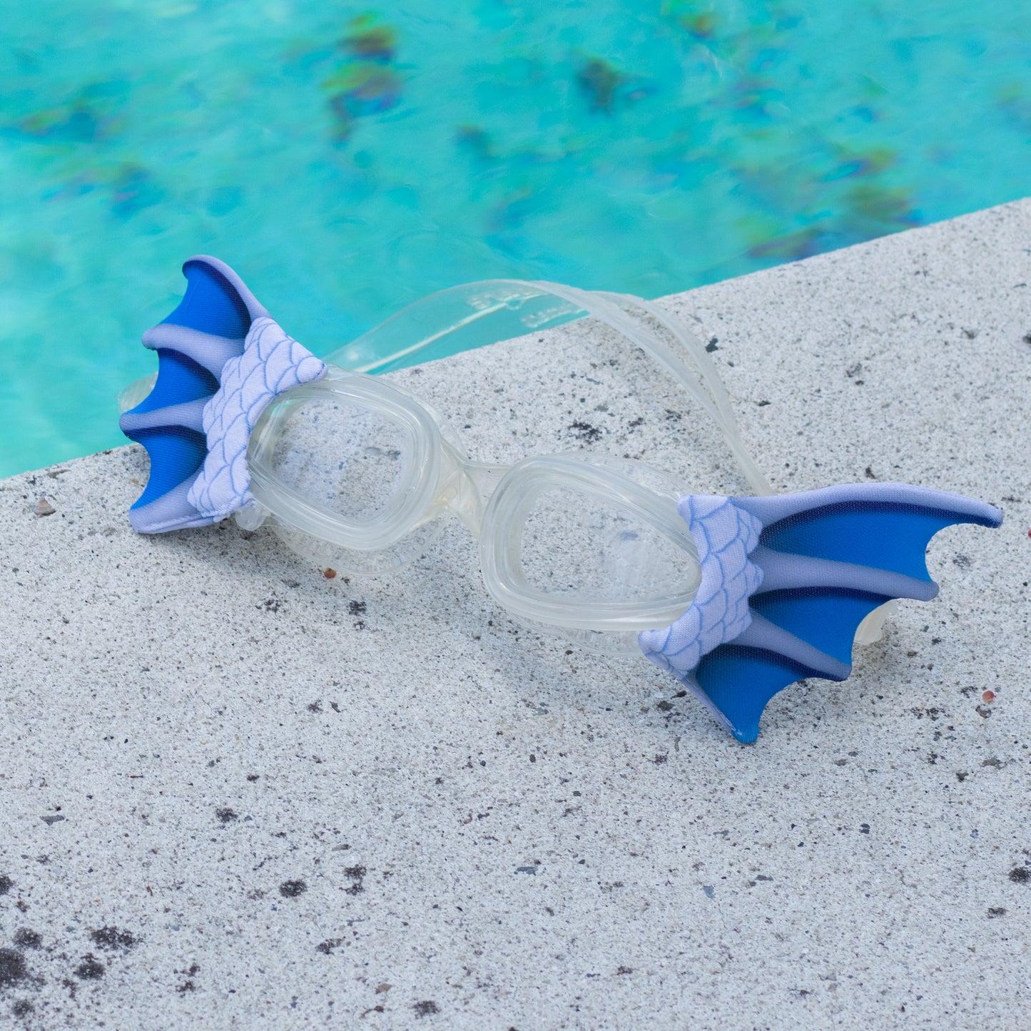Icy Goggle Fins