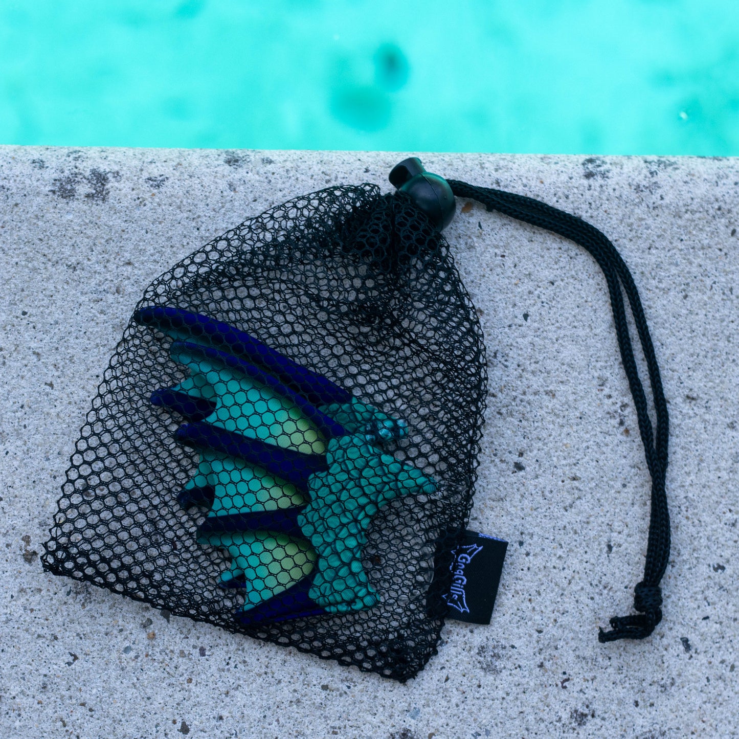 Aquamarine Goggle Fins